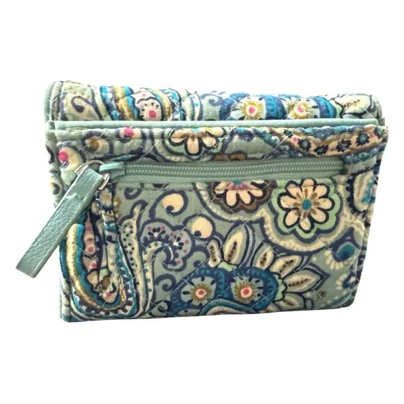 Vera‎ Bradley Quilted Paisley Wallet - Picture 2 of 7